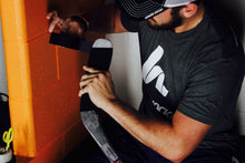 Load image into Gallery viewer, FALSE